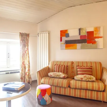 Milanese Flat - Via Vigevano Apartment *